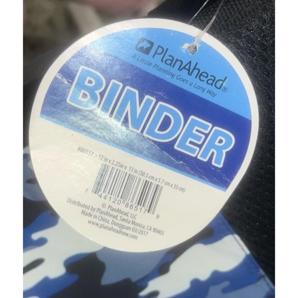 1 1/2 Inch 3 Ring Binder With Interior Mesh Pocket And Zipper Closure Camo Print